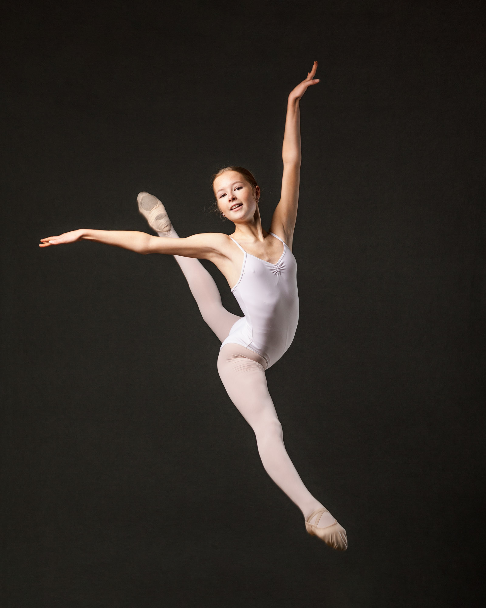 Dance photography featuring Lilyana Niemela